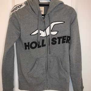 hollister gray zip up hoodie with logo